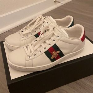Gucci Ace sneaker with bee size 36
